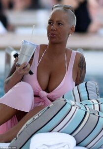 Amber Rose Shows a LOT