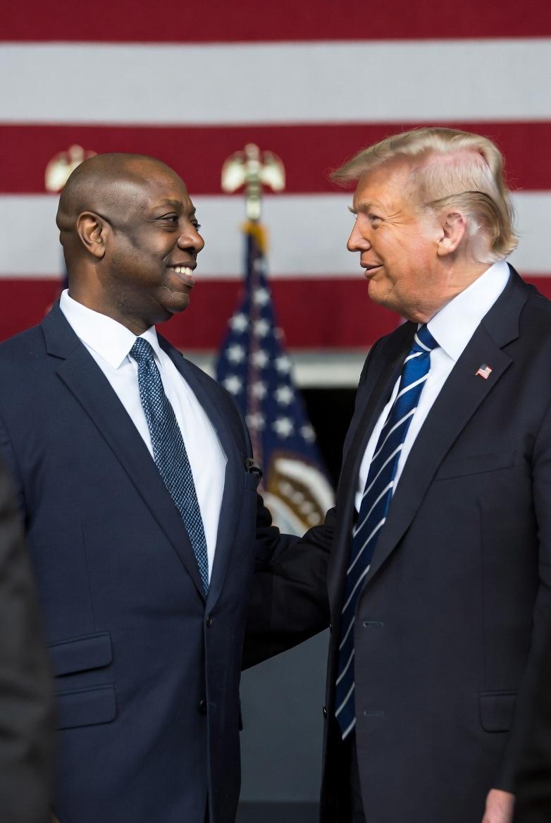Tim Scott and Donald Trump - via eurAI