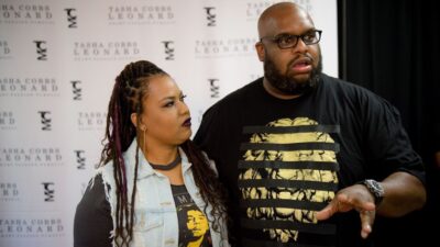 Pastor John Gray, wife Aventer