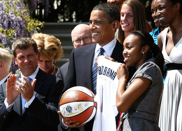 Obama+Welcomes+Conn+Women+Basketball+Team+5HJFCEHbuI_l