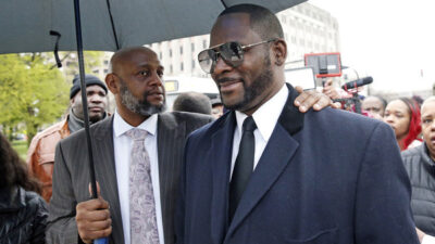 R. Kelly Wants Fans to Call the DOJ for Him