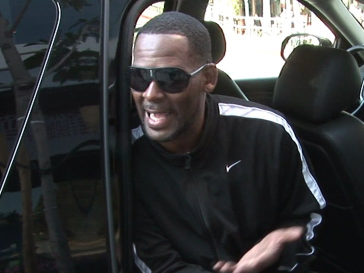 R. Kelly Hospitalized After Alleged Prison Overdose   // R. Kelly