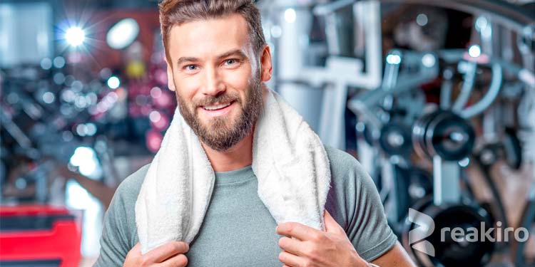 Man after workout with towel - Why-you-should-add-CBD-cream-to-your-post-2