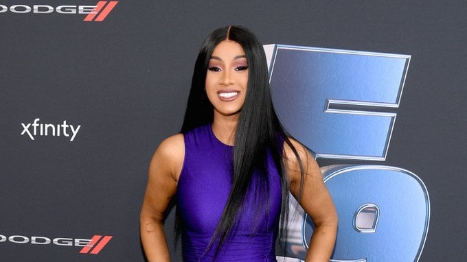 Sources Say Cardi B to Join Bad Bunny for Halftime Show