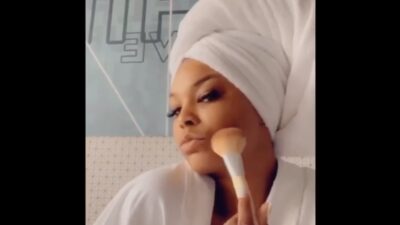 TikTok's #DontRush Challenge - Flight Attendant Edition