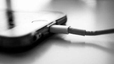 iPhone-Charging-scaled-3