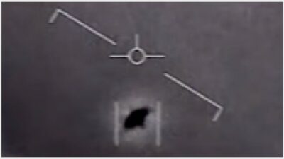 Pentagon 'Officially' Publishes Controversial UFO Footage [WATCH]
