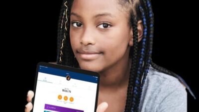 Girl with Goalsetter app1