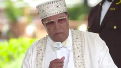 Louis Farrakhan - YouTube screenshot
