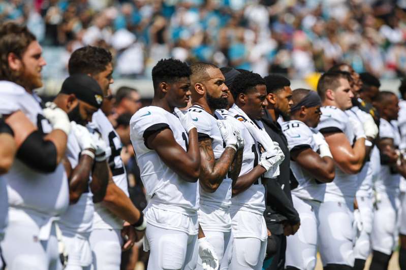 Black NFL Fans Slam Plan to Play 'Lift Every Voice and Sing' Before