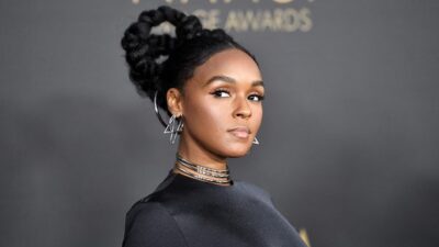 janelle in black