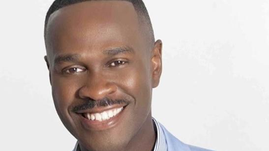 The Pulse of Entertainment: Actor Brian Hooks Hosts the ‘eZWay Awards Golden Gala’ Oscar Viewing Event