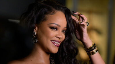 rihanna smiling