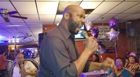 Gil Saunders: Former Lead Singer of Harold Melvin & The Blue Notes Has Died - Vimarsana News