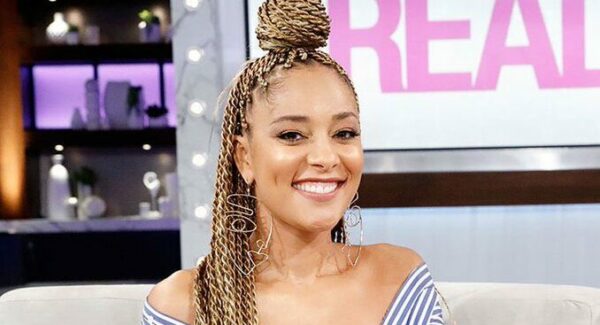 Amanda Seales Calls Kamala Harris 'Embarrassing' After Saying America Isn't a Racist Country [WATCH] - Vimarsana News