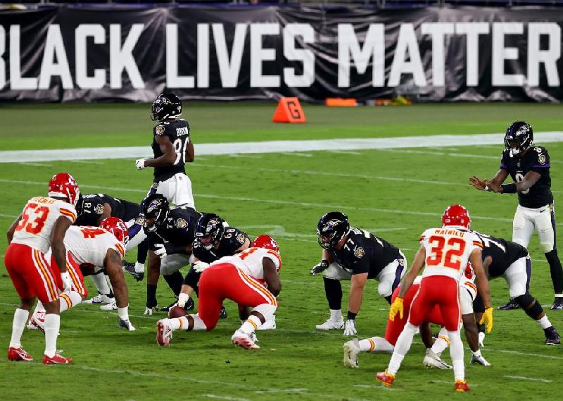BLM sign at NFL game - GettyImages1277253797MLDCjpg