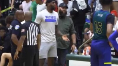 lebron james confronts announcer