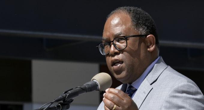 Mark Ridley-Thomas Press Conference – Supporters Seek to Block Suspension Attempt - Vimarsana News