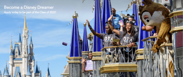 Last Call: Disney Dreamers Academy Teen Mentorship Program - Vimarsana News