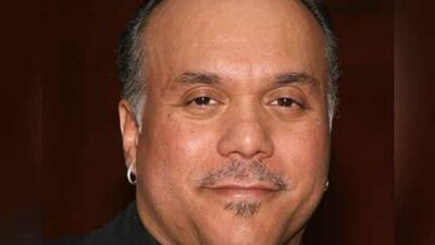 Howard Hewett
