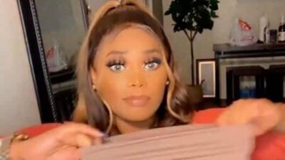 Jazmine Alexandria trying on Skims - Tik Tok Screen-Shot