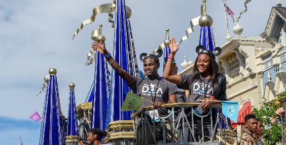 Landmark 15th Year of Disney Dreamers Academy Program Awaits 2022 Class of Talented High School Students - Vimarsana News
