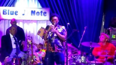 Maurice Mobetta Brown & Anderson (dot) Paak at Blue Note club (NYC) - Twitter screenshot