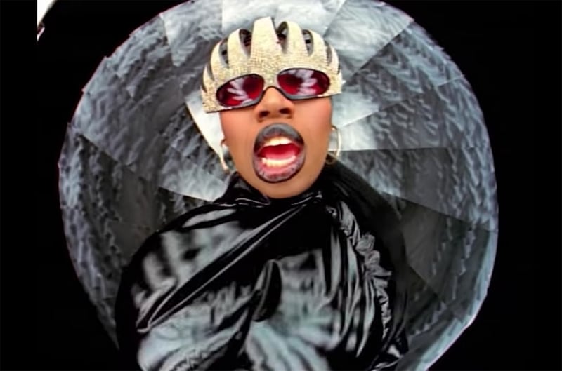 Missy in video for "The Rain (Supa Dupa Fly)"
