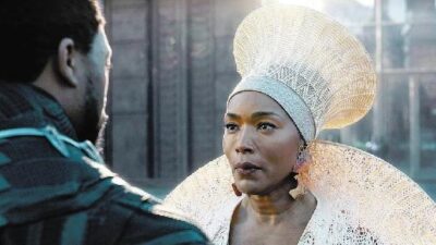 Angela Bassett & Chadwick Boseman (Black Panther)