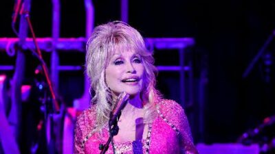 Dolly Parton (Jason Kempin-Getty Images)