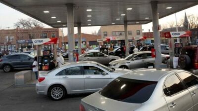 Chicago gas station