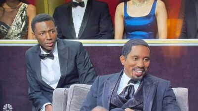 Jerrod Carmichael - Chris Redd (SNL) - screenshot