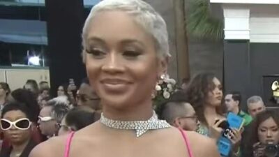 Saweetie (Grammy red carpet) - screenshot