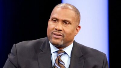 Tavis Smiley radio host