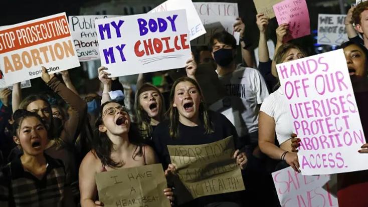Anti-abortion protest (Getty)
