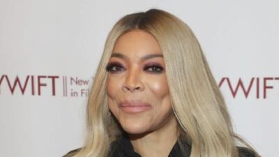 Wendy Williams (long blonde