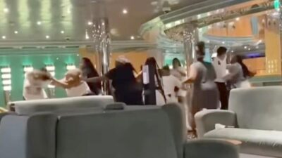 Carnival Cruise Ship Brawl - screenshot