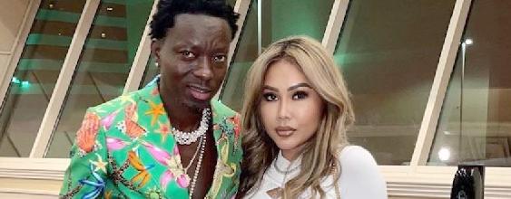Radadarling Michael Blackson Apologizes to Girlfriend After Embarrassing Her