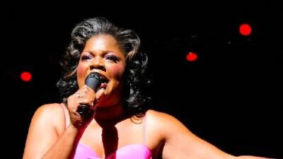 Mo'Nique (on stage) - Getty