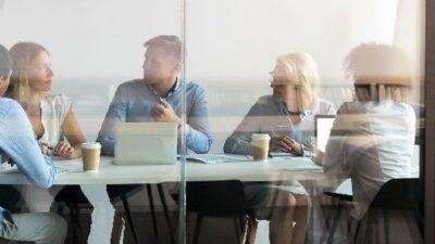 Office Meeting-Shorter Work Week (fizkes-Adobe Stock)