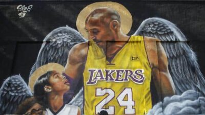 Kobe Bryant & Gianna Bryant Mural (Mario Tama-Getty Images)