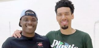 NBAer Danny Green (right) with NBA fan