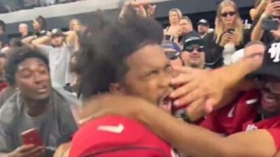 Kyler Murray gets hit by fan - screenshot