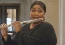 Lizzo plays James Madison's flute at Library of Congress - screenshot