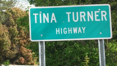 Tina Turner Highway sign
