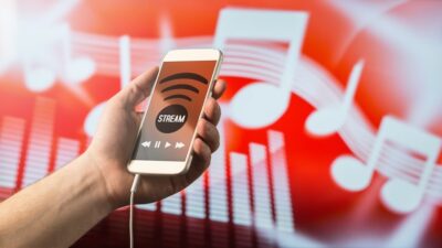 Music-iStock-673437050