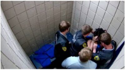 Georgia sheriff investigates jailers shown punching detainee