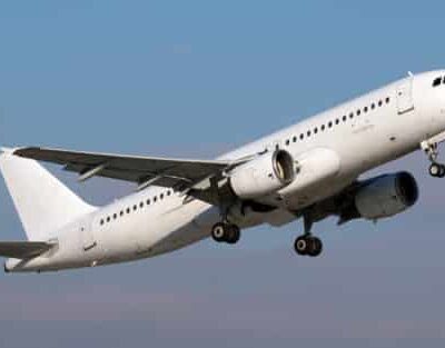 airplane flying