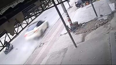 Tesla speeding through Chinese town streets