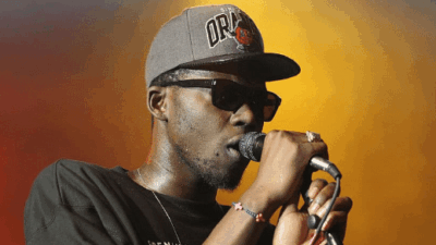 Theophilus London on stage